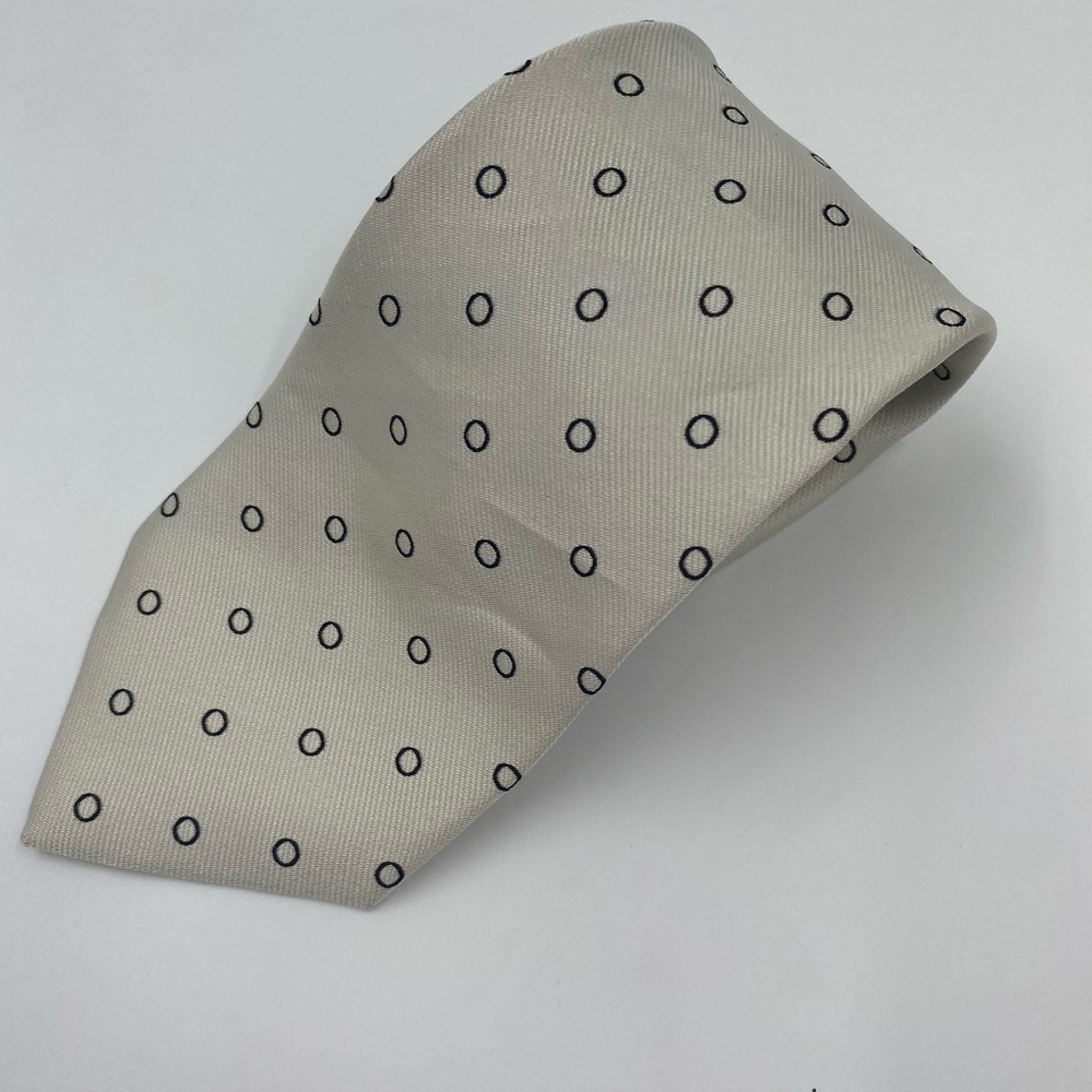 Brooks Brothers Ivory Tie with Black Dots